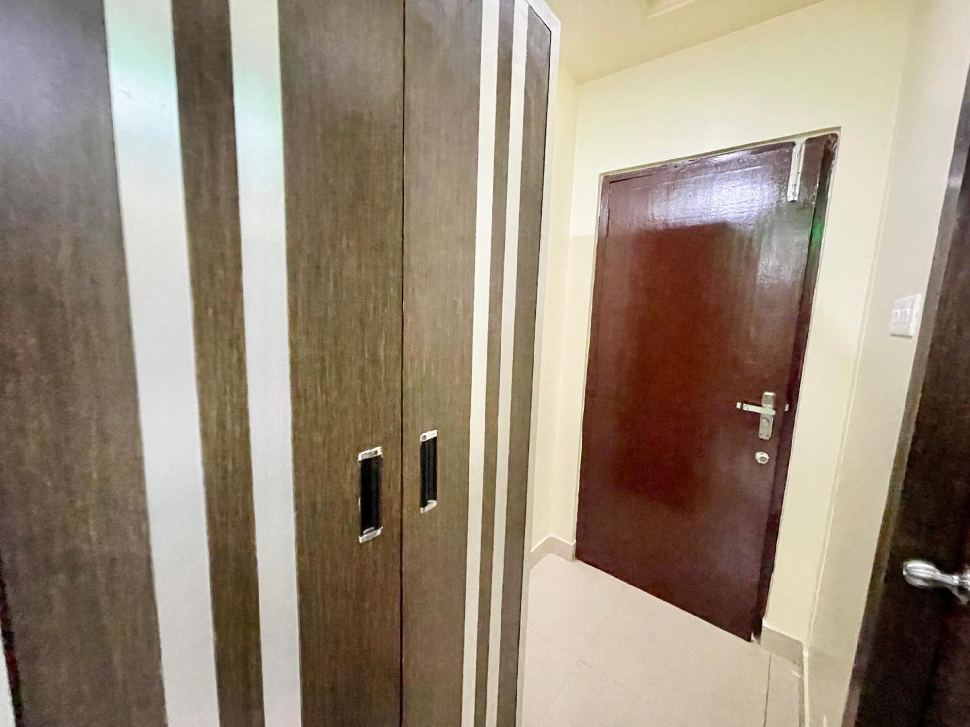 Hotel Trends In プリ エクステリア 写真