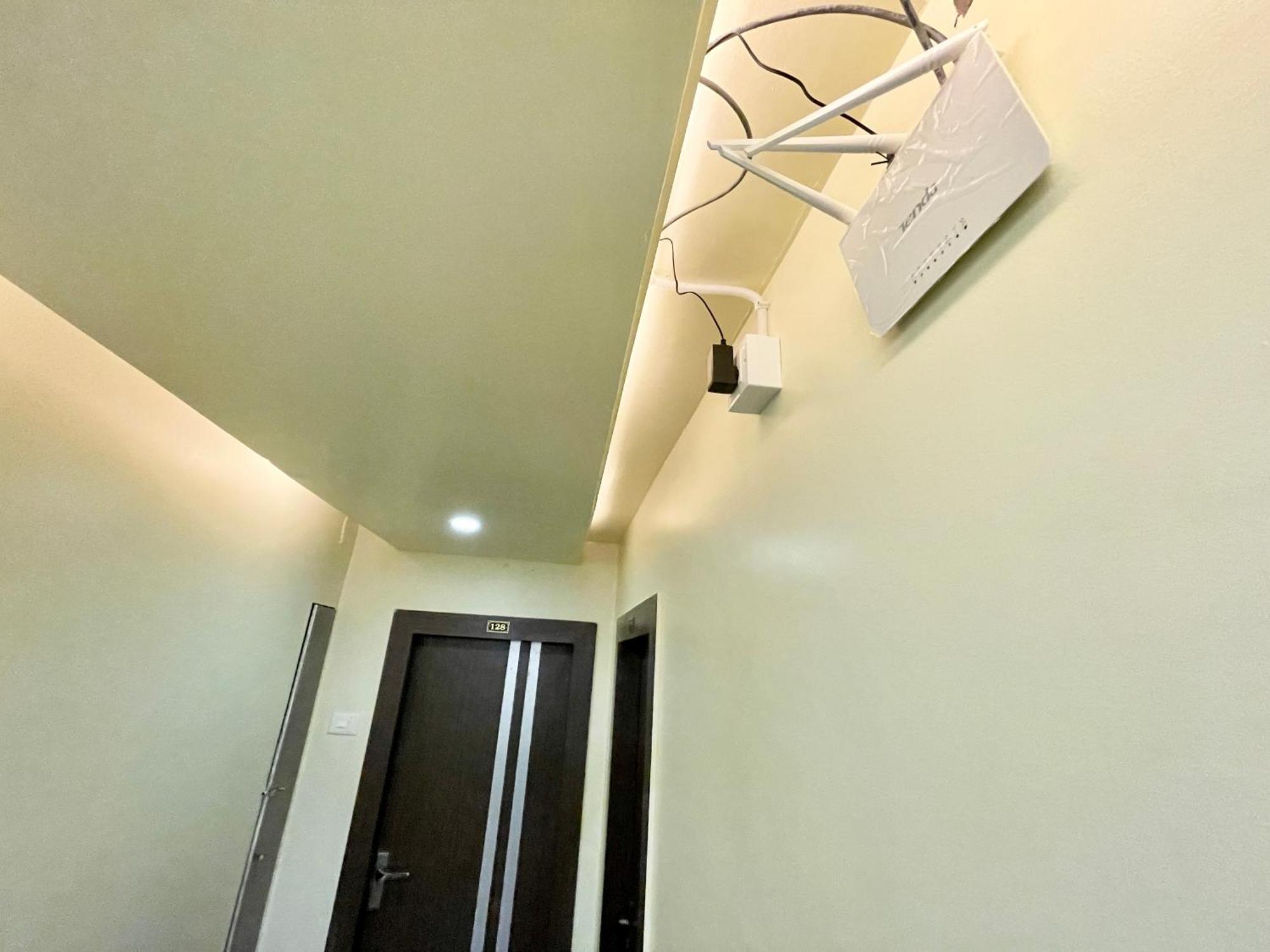 Hotel Trends In プリ エクステリア 写真